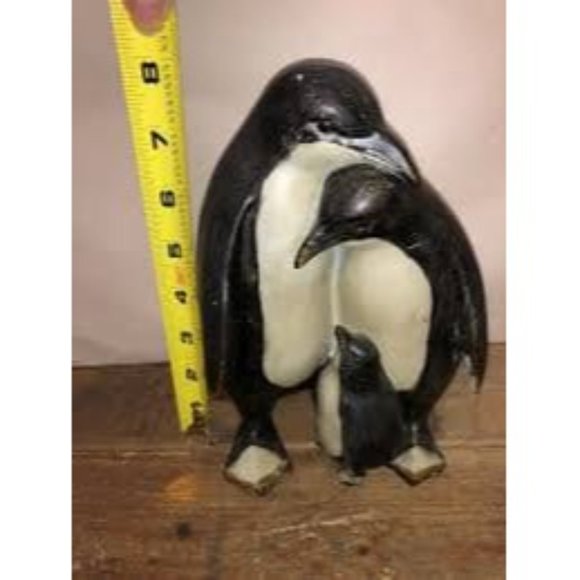Vintage Ceramic Bisque penguins - Picture 4 of 4